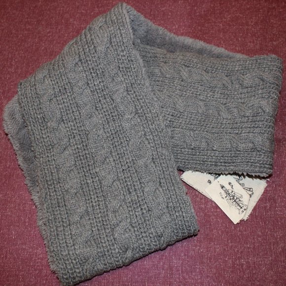 🔥GREY Trinitas Merino Sherpa-Lined Infinity Scarf - Picture 2 of 6